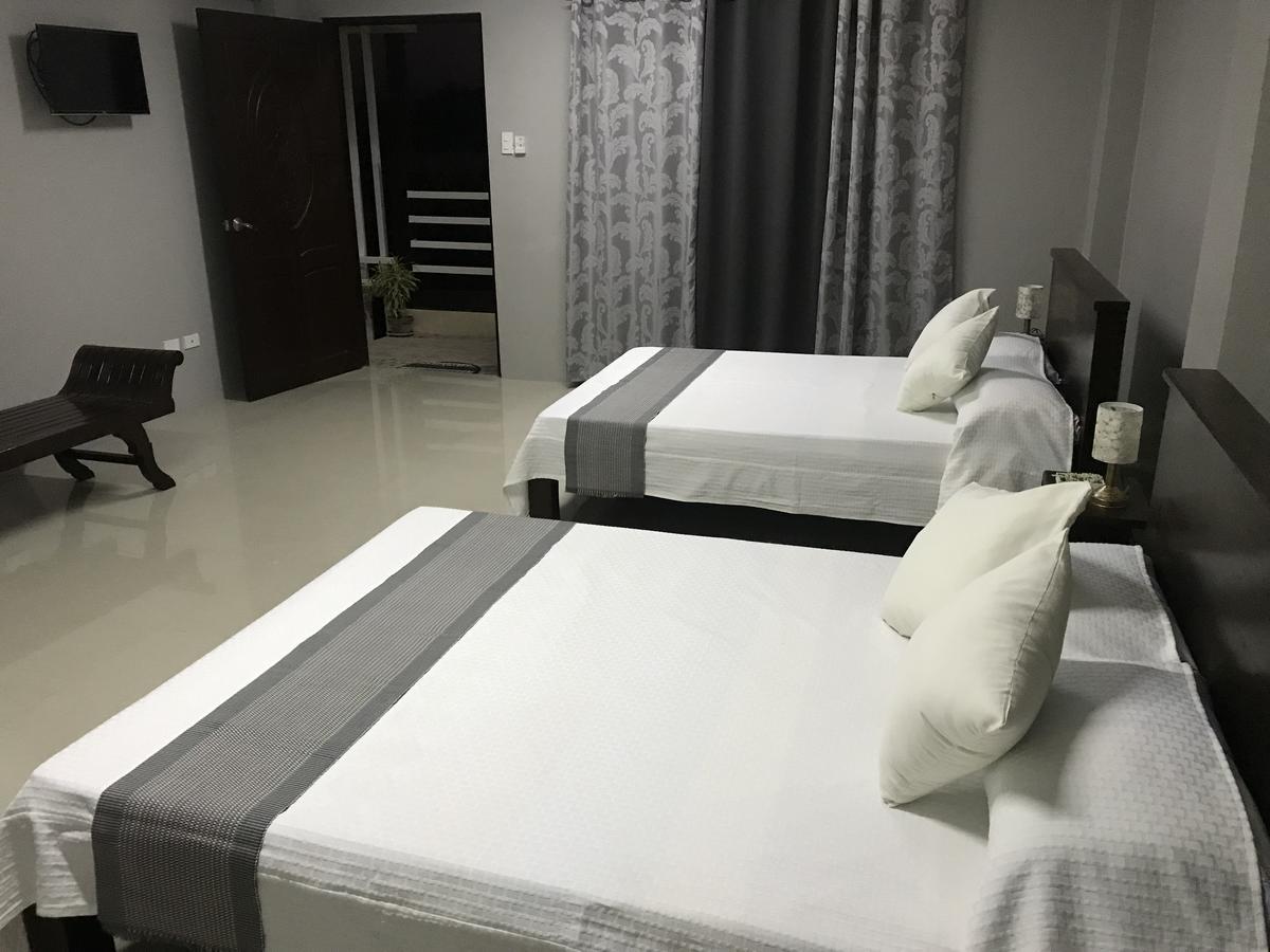 Reddoorz El Senor Jesus Apartelle Vigan Ilocos Hotell Exteriör bild
