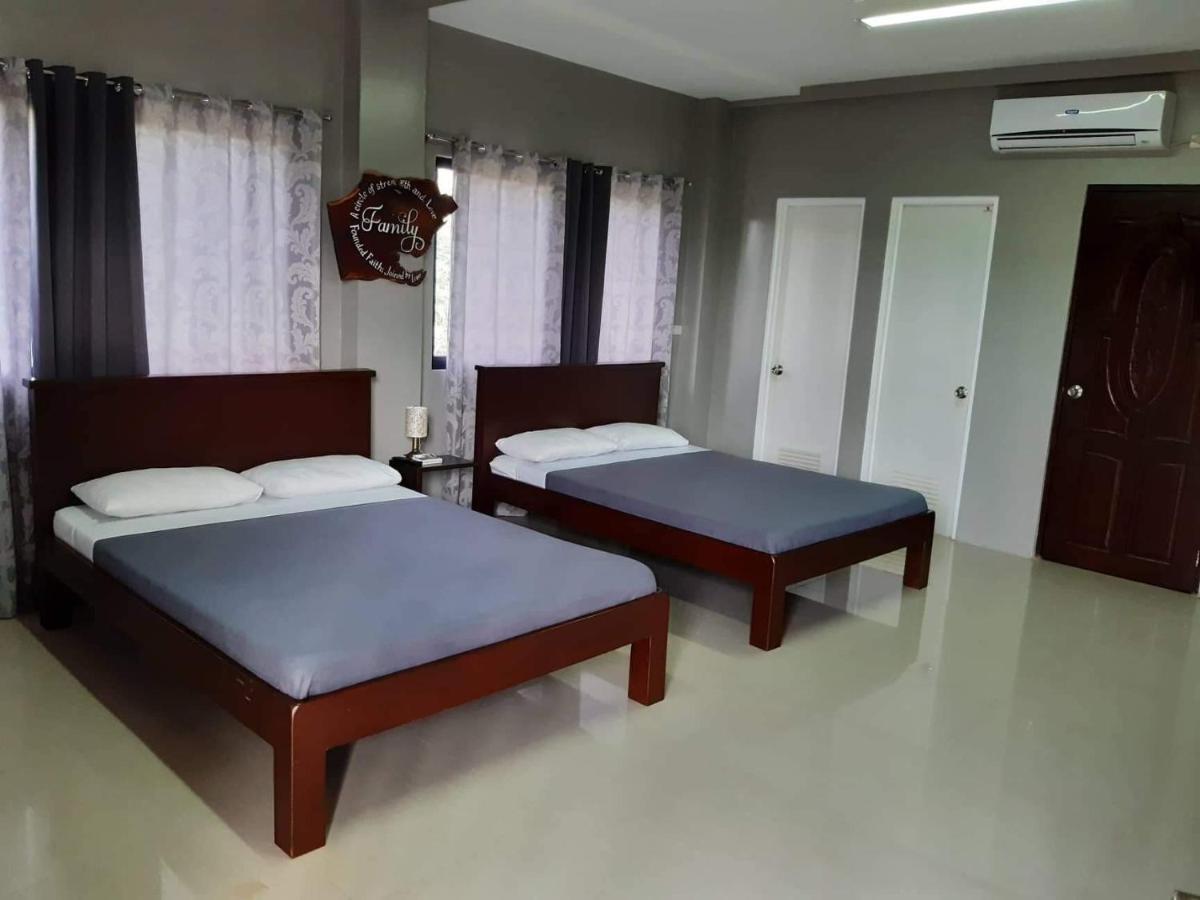 Reddoorz El Senor Jesus Apartelle Vigan Ilocos Hotell Exteriör bild