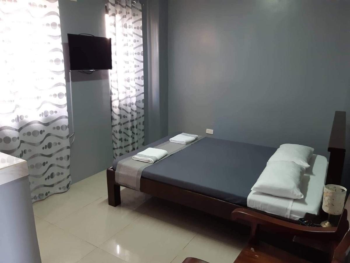 Reddoorz El Senor Jesus Apartelle Vigan Ilocos Hotell Exteriör bild